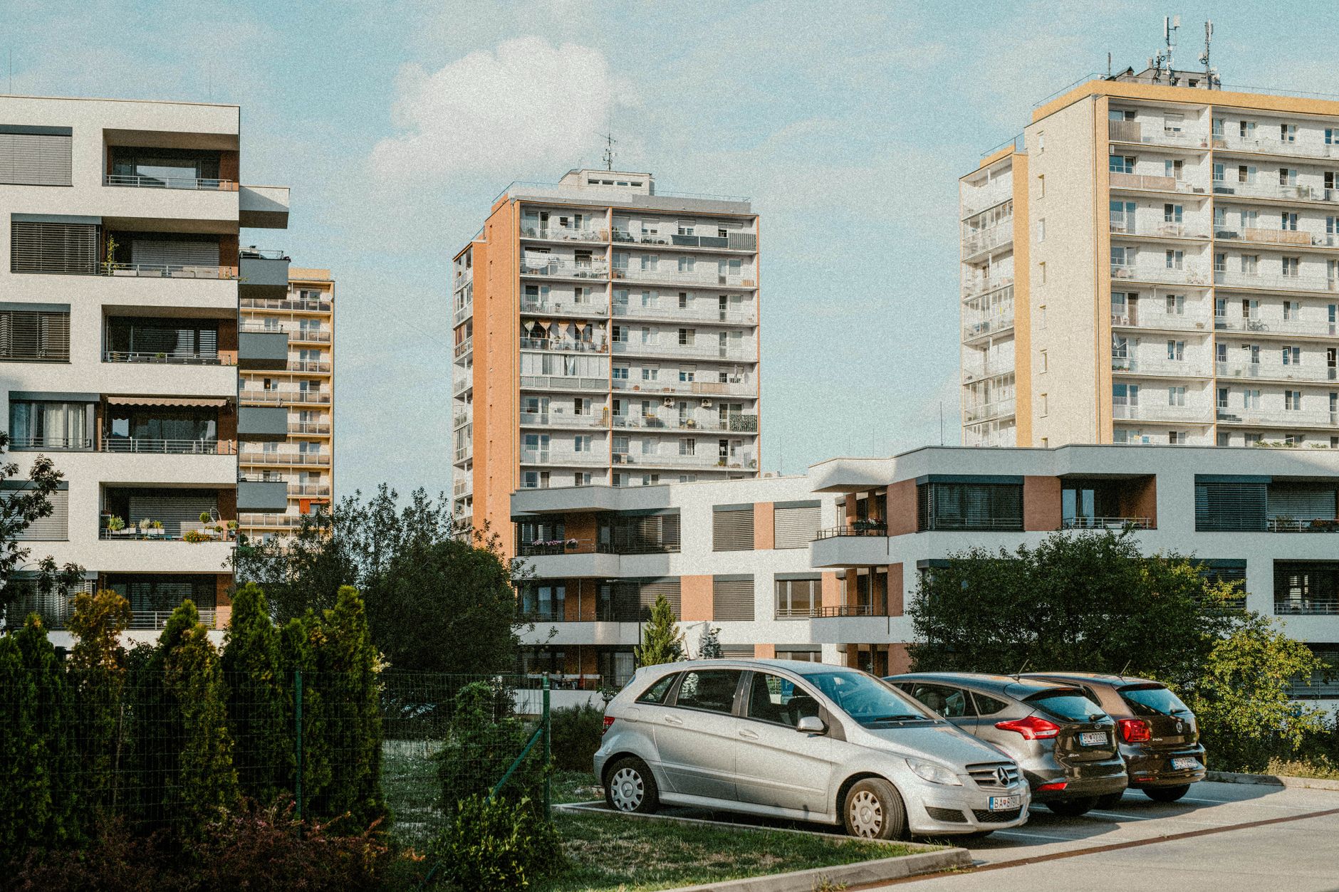 Van'da Araçla Gelenler İçin Kapsamlı Konaklama Rehberi