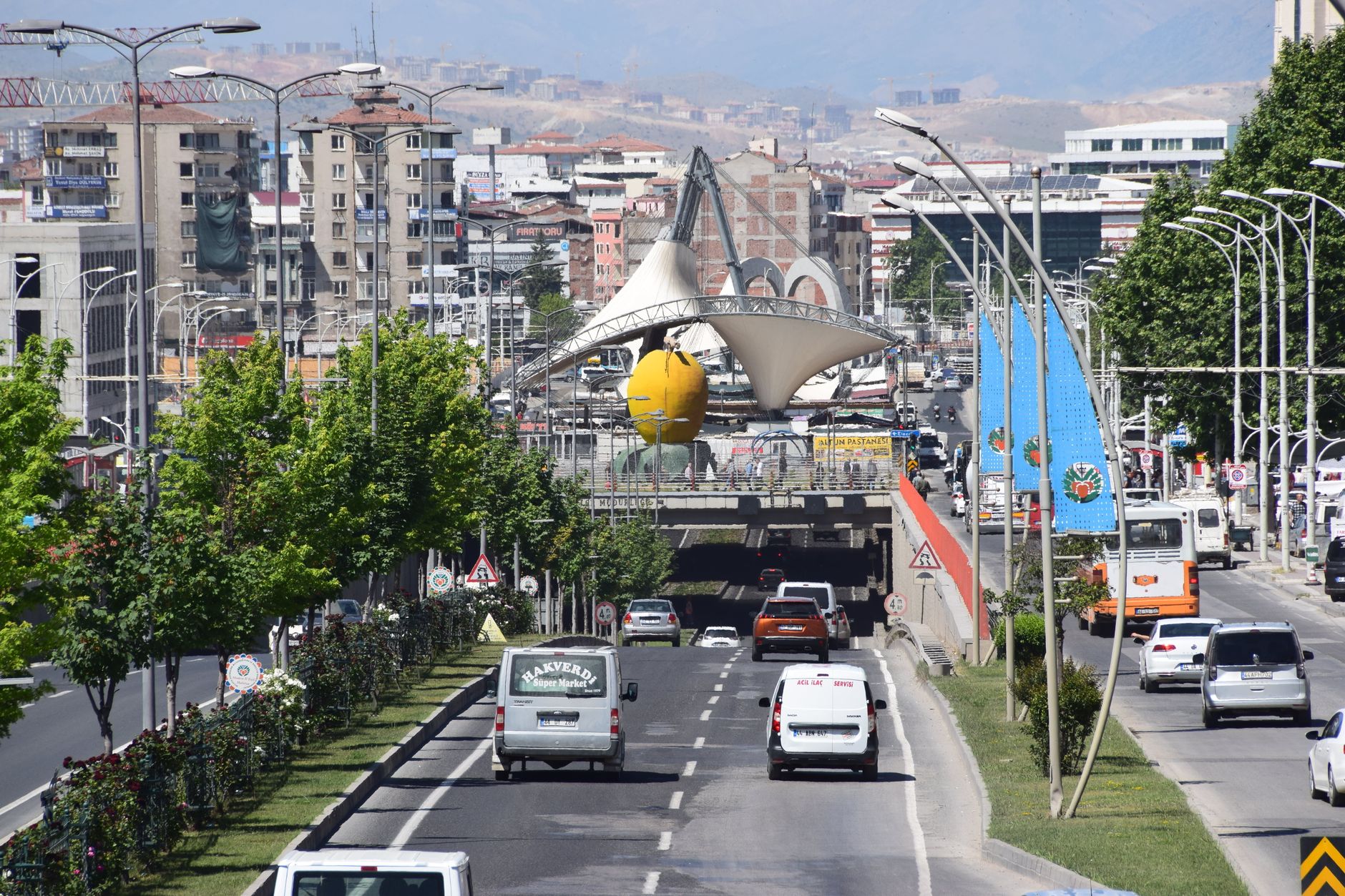Van Otogarından Şehir Merkezine Ulaşım ve Konaklama Rehberi
